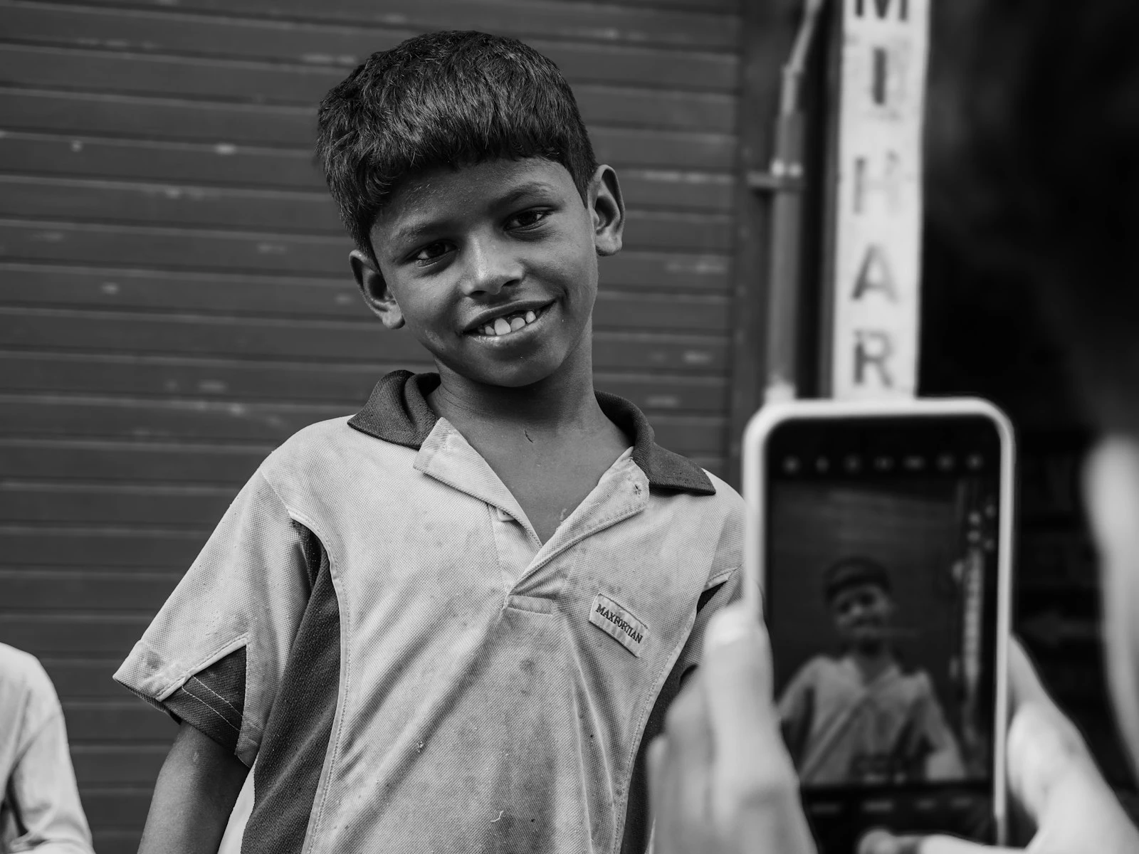 How to Crop Photos Without Ruining the Composition