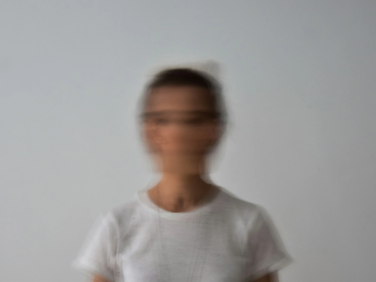 Portrait Backgrounds: What Works and What Distracts